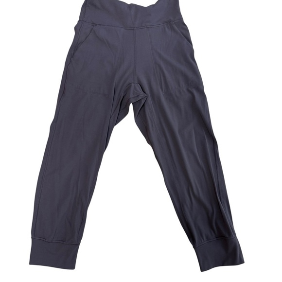 Lululemon Align Jogger Crop – 23” – Size 4 - Picture 2 of 9